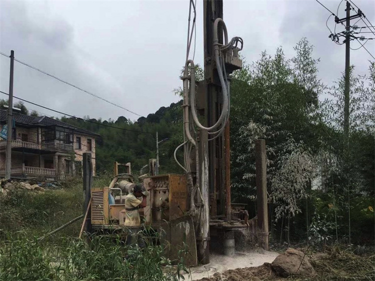 黄冈钻深水井